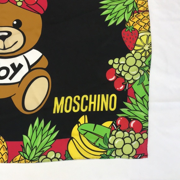 Moschino Toy Bear Fruit Scarf 100% Silk Made in Italy 26”x25” NWT - Picture 4 of 9